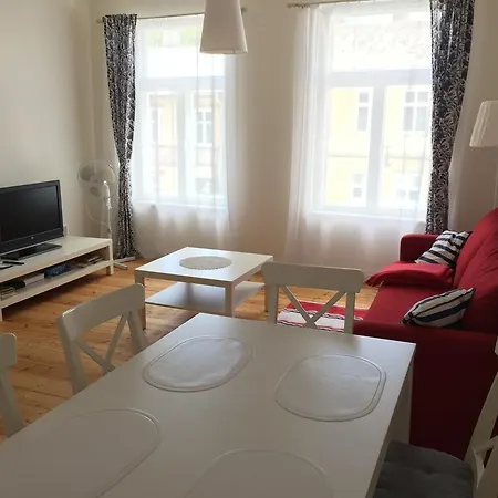 Apartamento Ringi 6 *